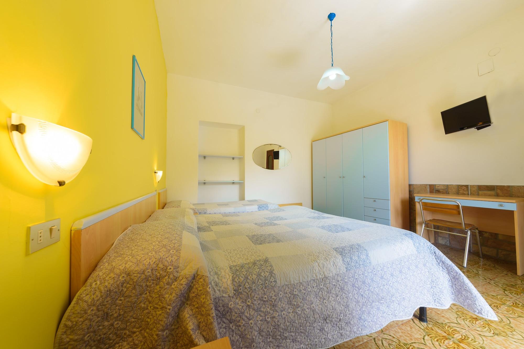Hotel Celeste Procida Exteriör bild