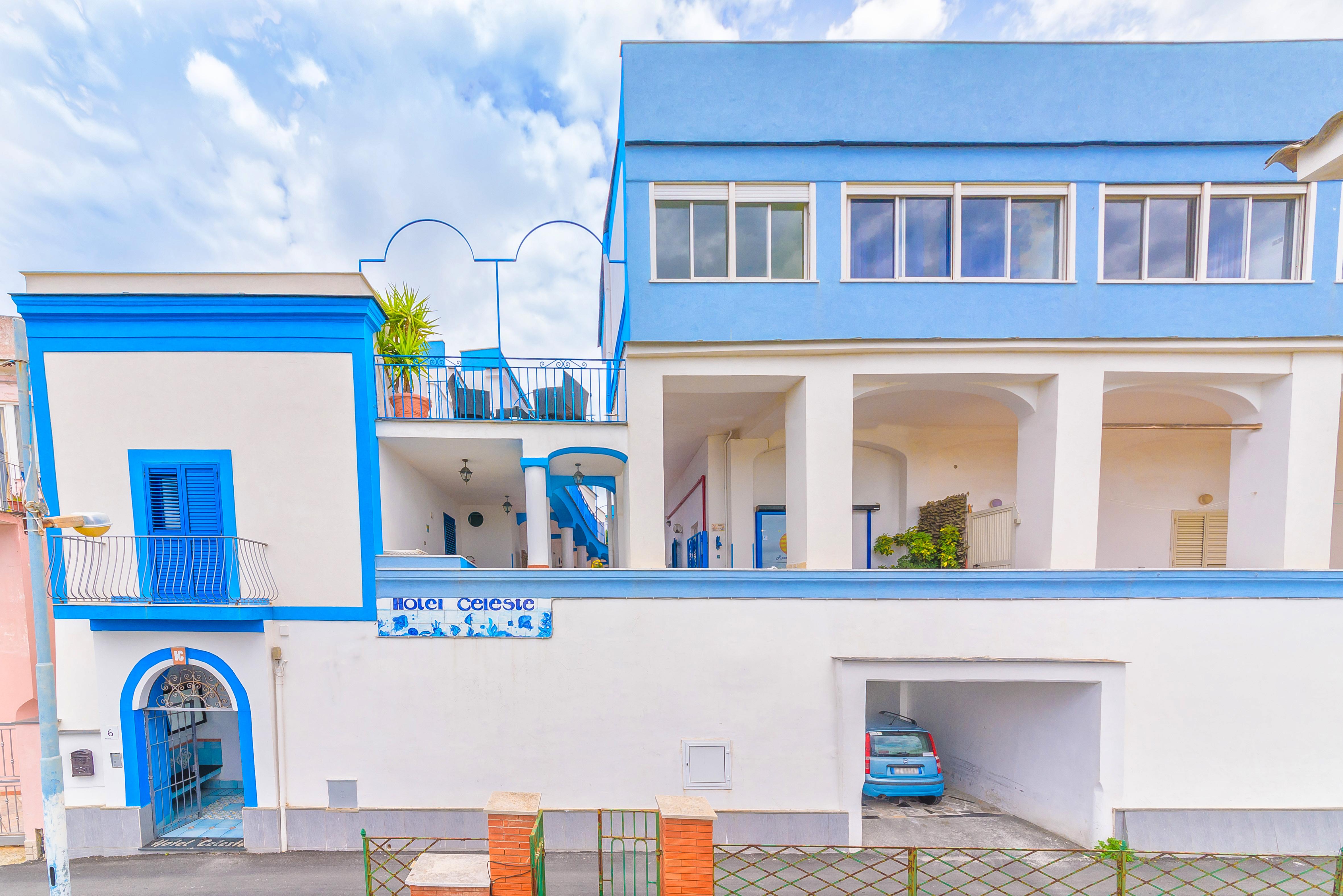 Hotel Celeste Procida Exteriör bild