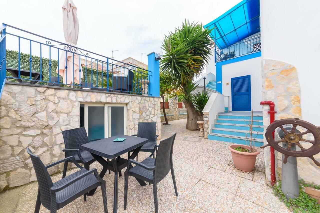 Hotel Celeste Procida Exteriör bild